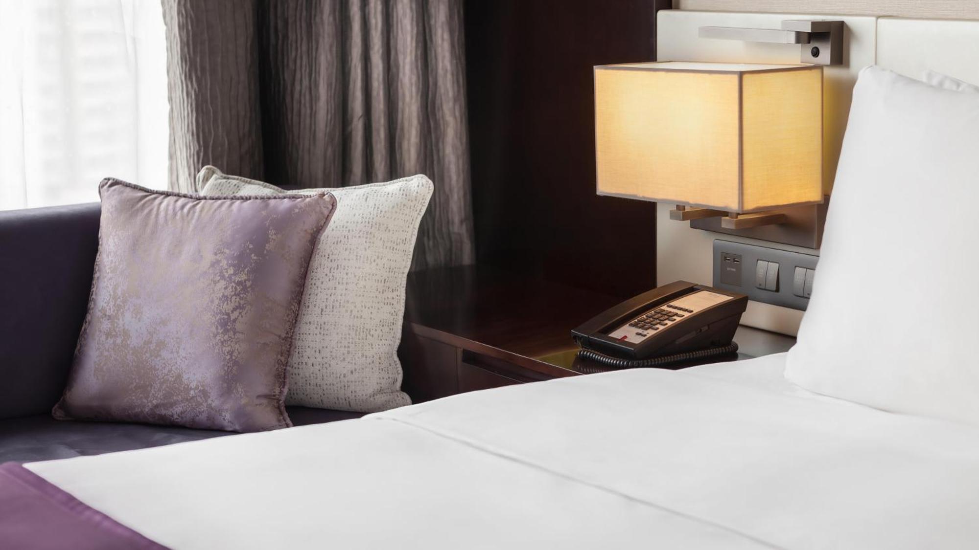 Deluxe King Room with Harbor View
